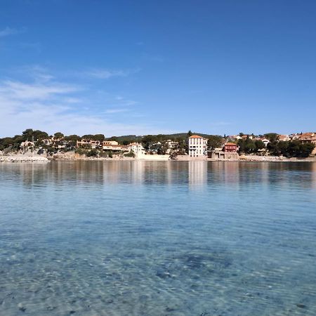 Joli Studio Les Pieds Dans L Eau Avec Place De Parking Gratuite Bandol Exteriör bild